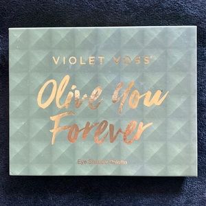 Brand new, never used eyeshadow palette. Brand: Violet Voss. Color: 12 shades.